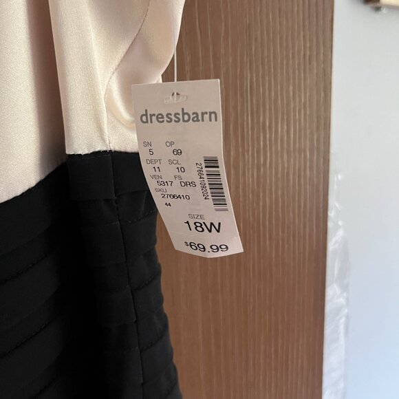 Dress Barn Collection - Picture 2 of 5